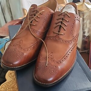 COLE HAAN New In Box CAMBRIDGE WING OXFORD British Tan Shoes Size 10.5M
